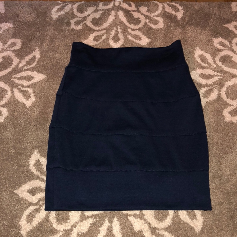 Navy blue pencil skirt